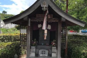 お散歩途中に見つけた「牛滝地蔵尊」をご紹介します (6)
