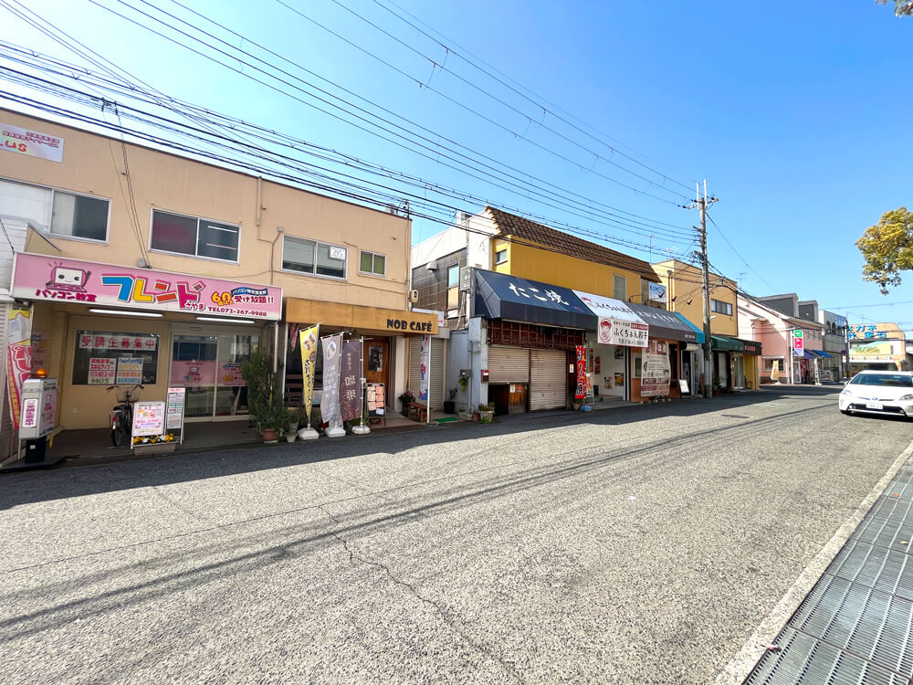 大阪狭山市唯一の商店街「狭山ニュータウンファミリロード商店街」をご紹介します！ (3)