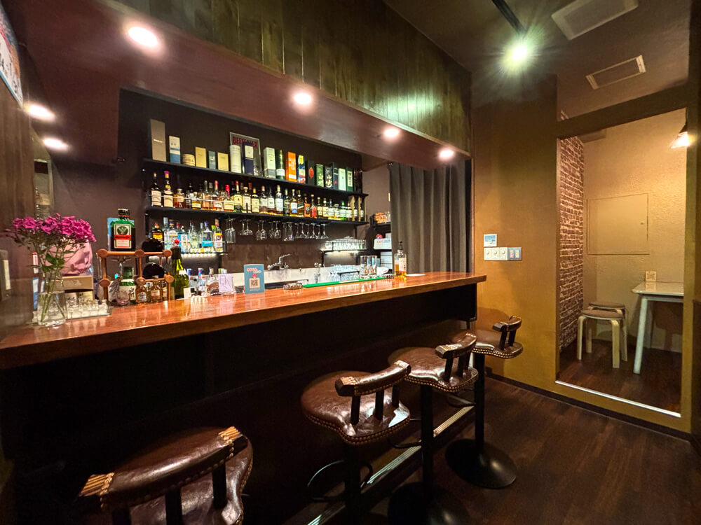 【大阪狭山市駅から20秒】本格派オーセンティックバー「HIRO's BAR」で楽しいひと時を (8)