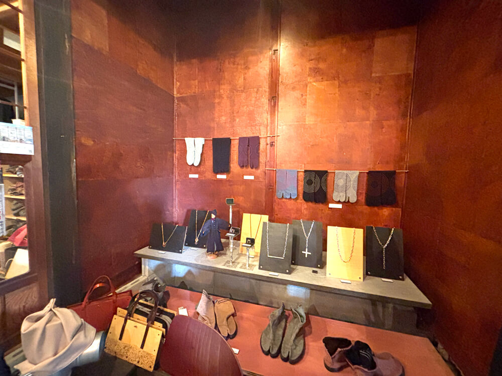 【まるで秘密基地！？】築50年の古民家をリノベ！堺市中区のカフェ&コミュニティースペース「ツバメroof」で、ランチをいただきました！ (10)