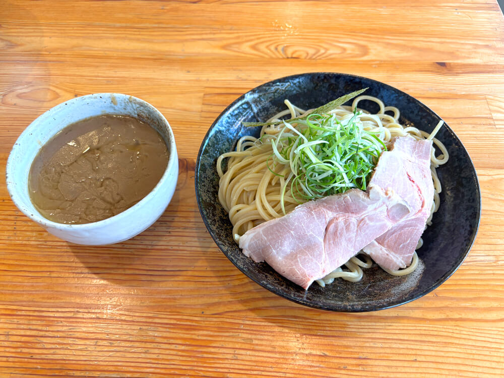 【300gまで同一料金で満腹確定！？】卵不使用の自家製麺！ラーメン・つけ麺「竹麺亭」をご紹介します！ (27)
