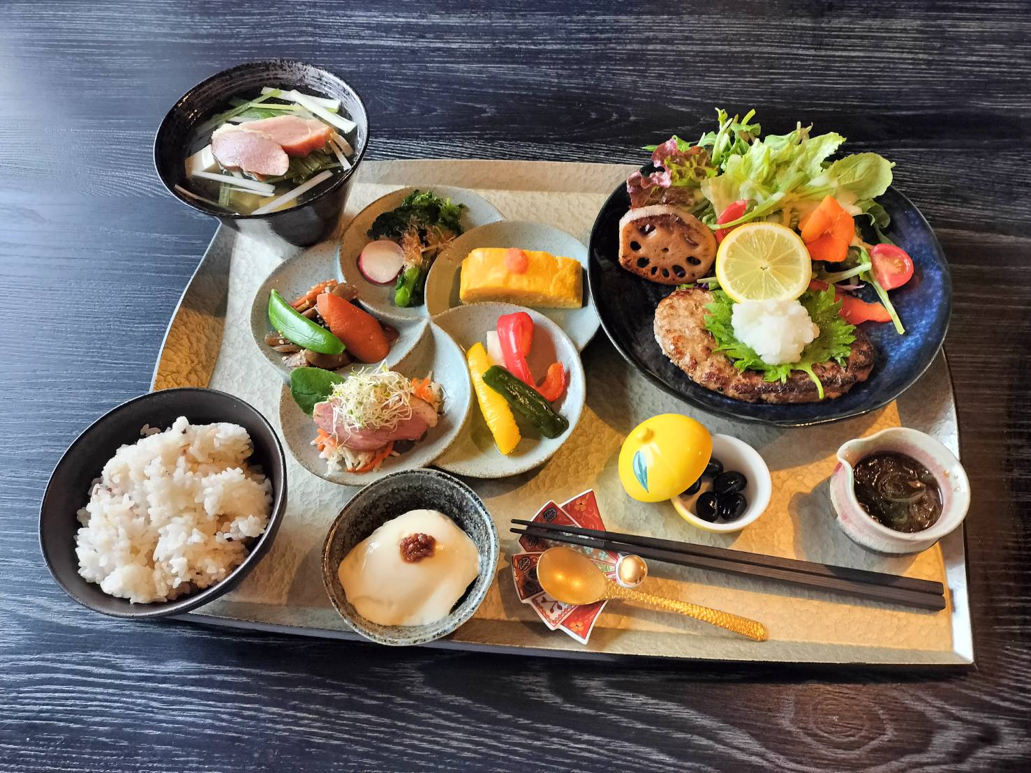 【毎日限定10食】小春や珈琲の贅沢ランチ「小春や御膳」が2026年2月18日からスタート! (4)