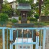 茱萸木と大野台の境目に「塞の神(さいのかみ)の祠」を見つけました (3)